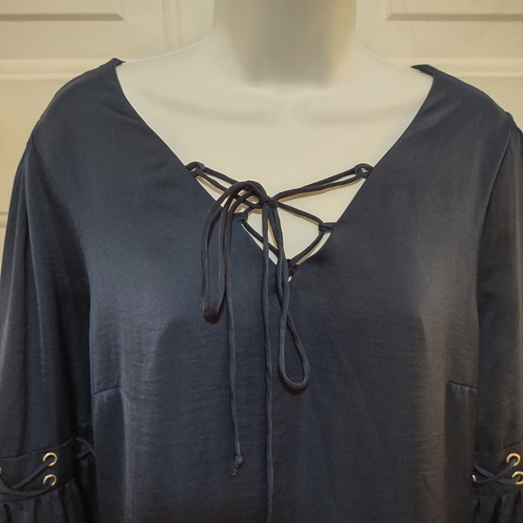 VENUS Navy Long Sleeve Dress. Size L - Picture 3 of 13